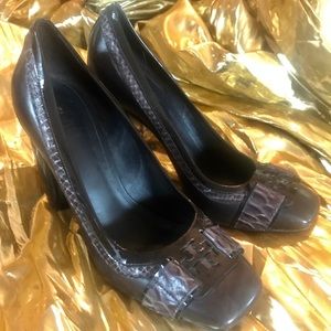 Tory Burch Hell Pumps